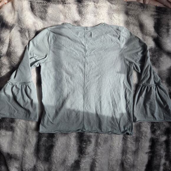 Abercrombie & Fitch Ribbed Bell Sleeve Top XS Light Blue - Picture 2 of 3